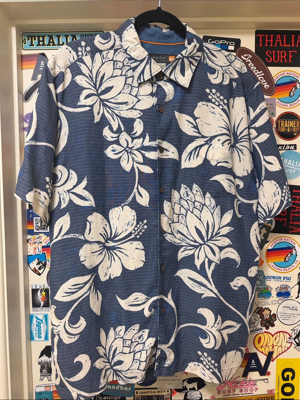 Quiksilver Blue and White Floral Short-Sleeve Button-Down Shirt